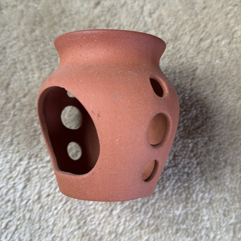 Essential oils diffuser - Picture 2 of 3